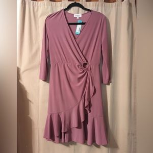 Gilli Margie Ring detail V-neck dress Size L Dark Pink/Mauve